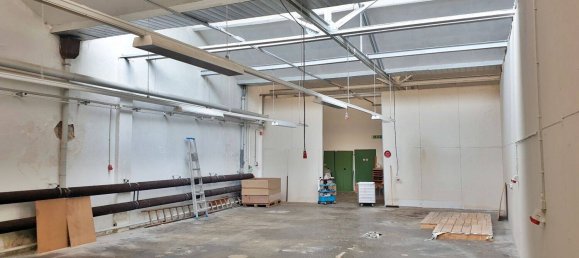 1900m² Warehouse in Wuppertal, Germany No. 140203 9