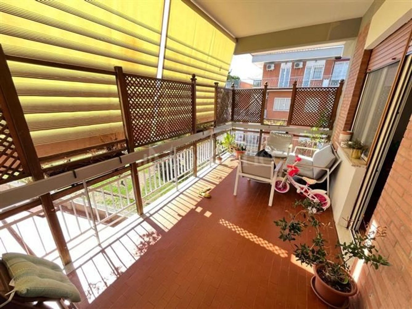 5 bedrooms Apartment in Rome, Italy No. 371519