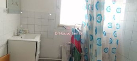 2 Schlafzimmer Wohnung in Clichy-sous-Bois, France, Nr. 314450 4
