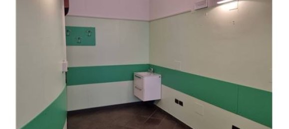 1 room Commercial property in Bergamo, Italy No. 308529 10