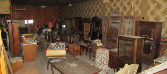 Estudio en Jargeau, France No. 231491 3