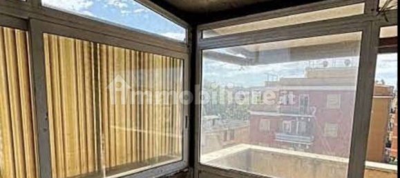 1 bedroom Apartment in Rome, Italy No. 287042 14