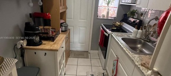 2 Schlafzimmer Gewerbliche Immobilien in Miami, USA, Nr. 615586 11