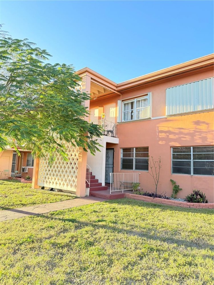 2 Schlafzimmer Gewerbliche Immobilien in Miami, USA, Nr. 615586