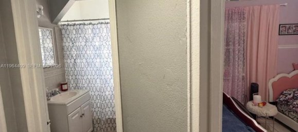 2 Schlafzimmer Gewerbliche Immobilien in Miami, USA, Nr. 615586 8