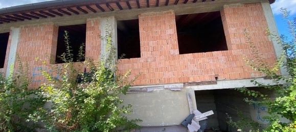 4 bedrooms House in Figline e Incisa Valdarno, Italy No. 88038 3