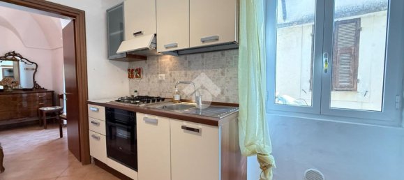 2 bedrooms House in Cipressa, Italy No. 305632 7