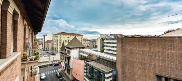 3 bedrooms Apartment in Turin, Italy No. 376245 18