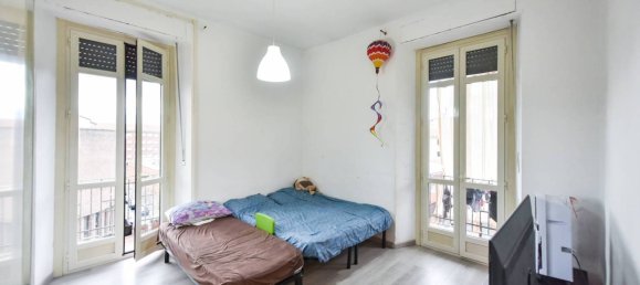 3 bedrooms Apartment in Turin, Italy No. 376245 13