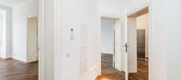 4 rooms Apartment in Kreuzberg, Germany No. 110317 4