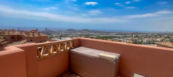 3 bedrooms Penthouse in Alicante, Spain No. 167609 7