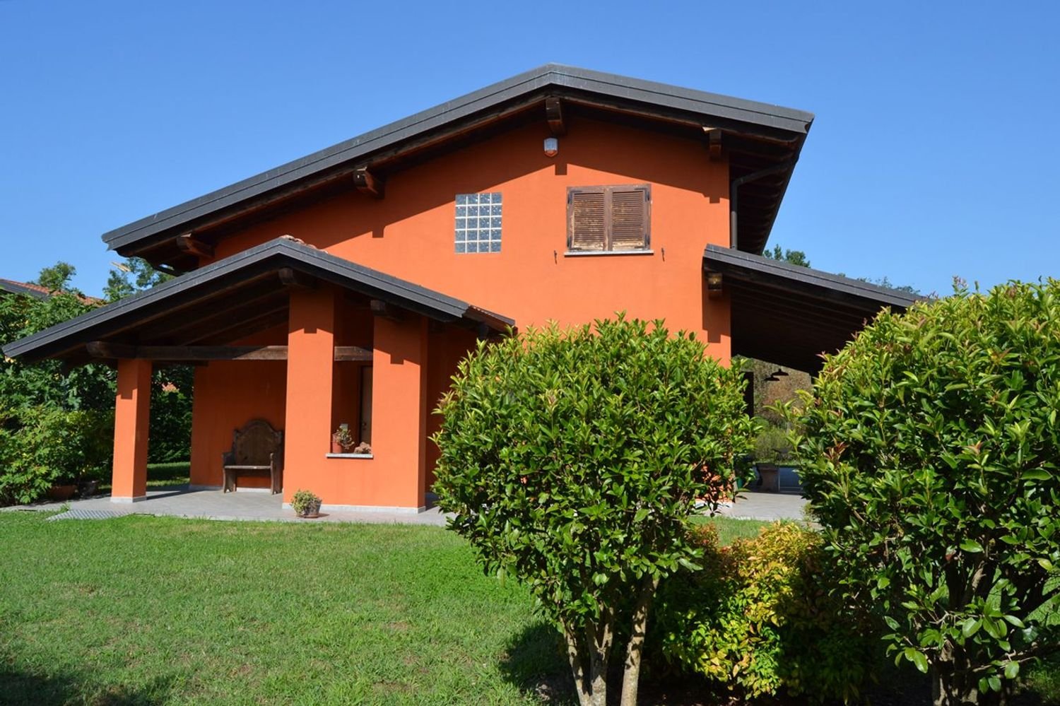 6 rooms Villa in Biella, Italy No. 284357