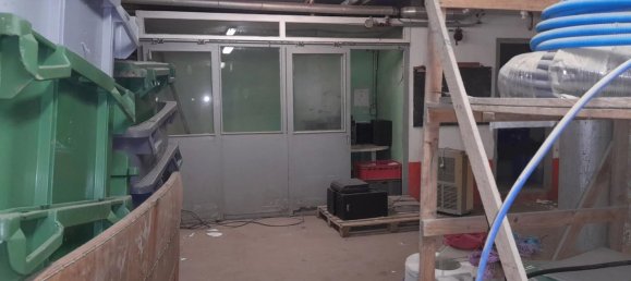 Edifício de 10 divisões em Noyers-Auzecourt, France N.º 72194 9