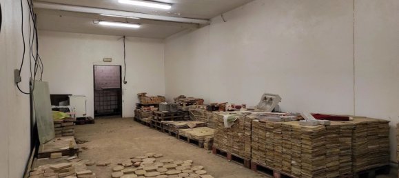 Edifício de 10 divisões em Noyers-Auzecourt, France N.º 72194 17