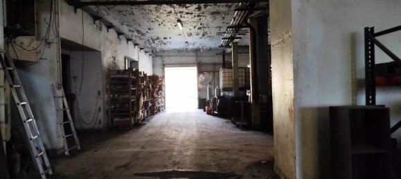 Edifício de 10 divisões em Noyers-Auzecourt, France N.º 72194 20