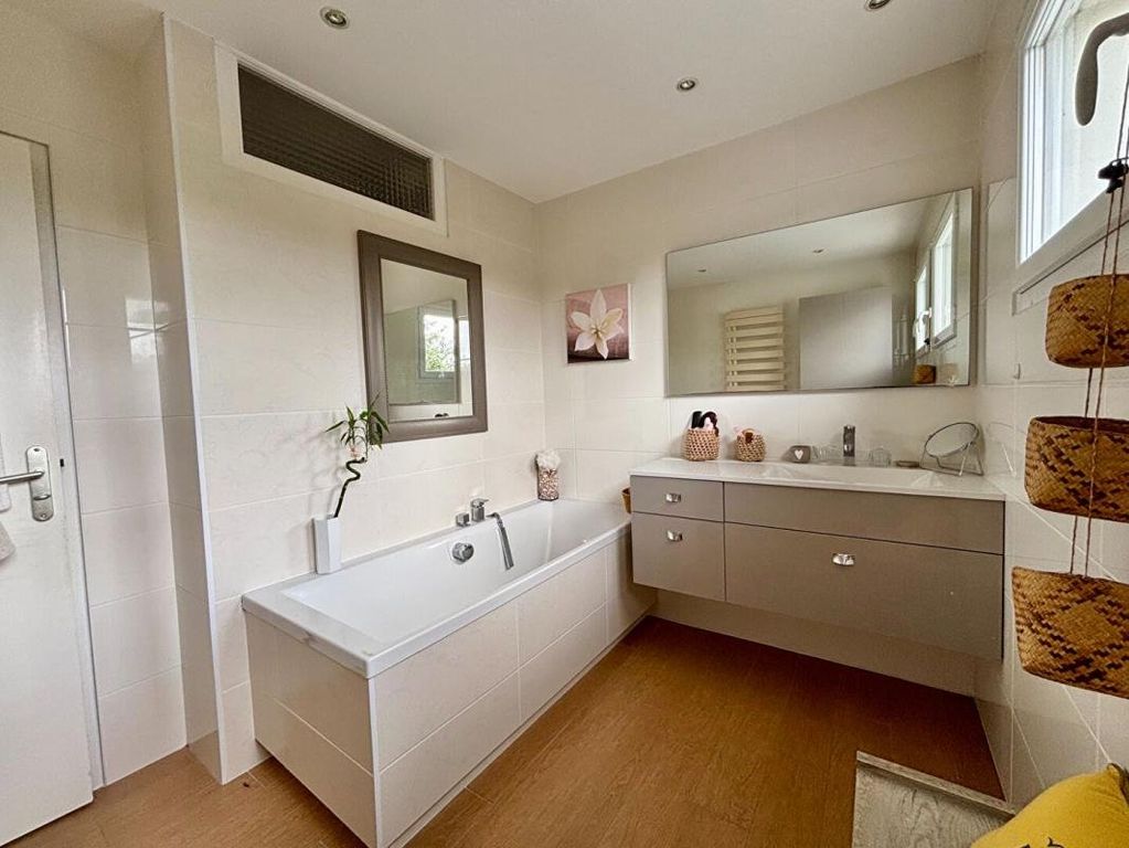 4 chambres Maison à Saint-Nazaire, France No. 346598