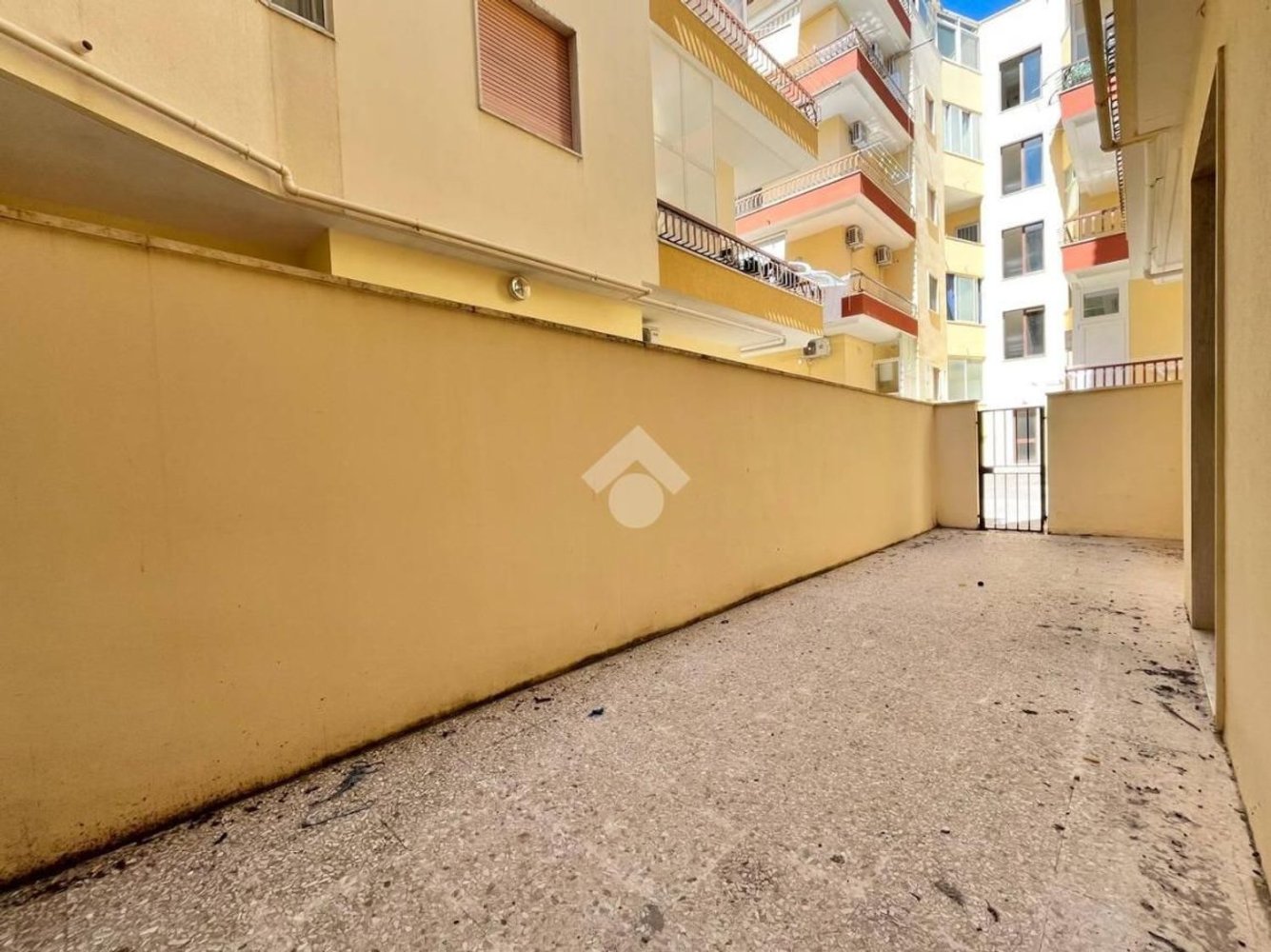 Apartamento de 3 habitaciónes en Gallipoli, Italy No. 301137