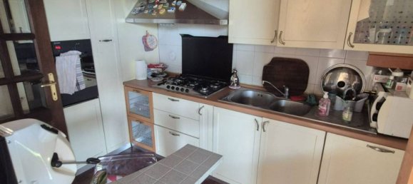 5 غرف نوم شقة في Fara in Sabina, Italy رقم 330428 3