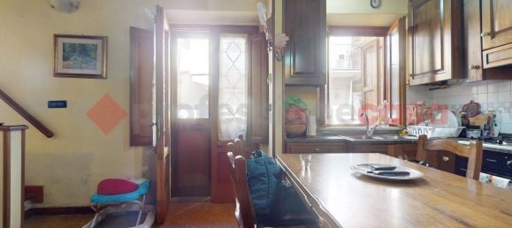 5-salle Maison à Barga, Italy No. 237831 4