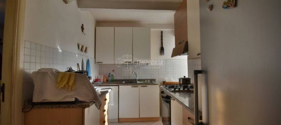 Casa de 4 dormitorios en Tolentino, Italy No. 166451 4