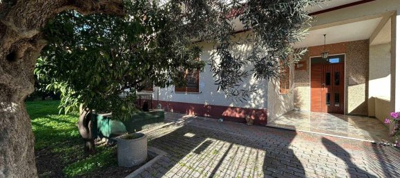 Дом с 6 комнатами в Трельо, Италия № 221394 2