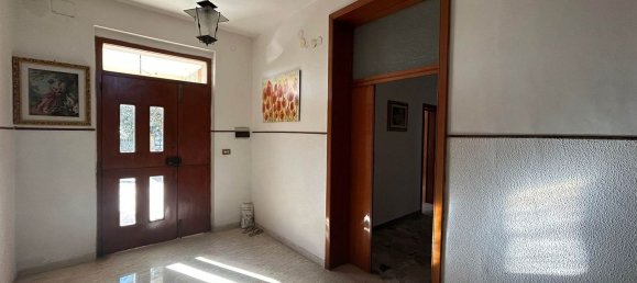 Дом с 6 комнатами в Трельо, Италия № 221394 4