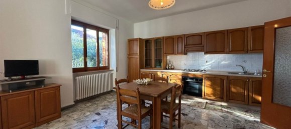 Дом с 6 комнатами в Трельо, Италия № 221394 10