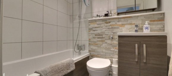 2 bedrooms Apartment in Dartford, United Kingdom No. 4957 8