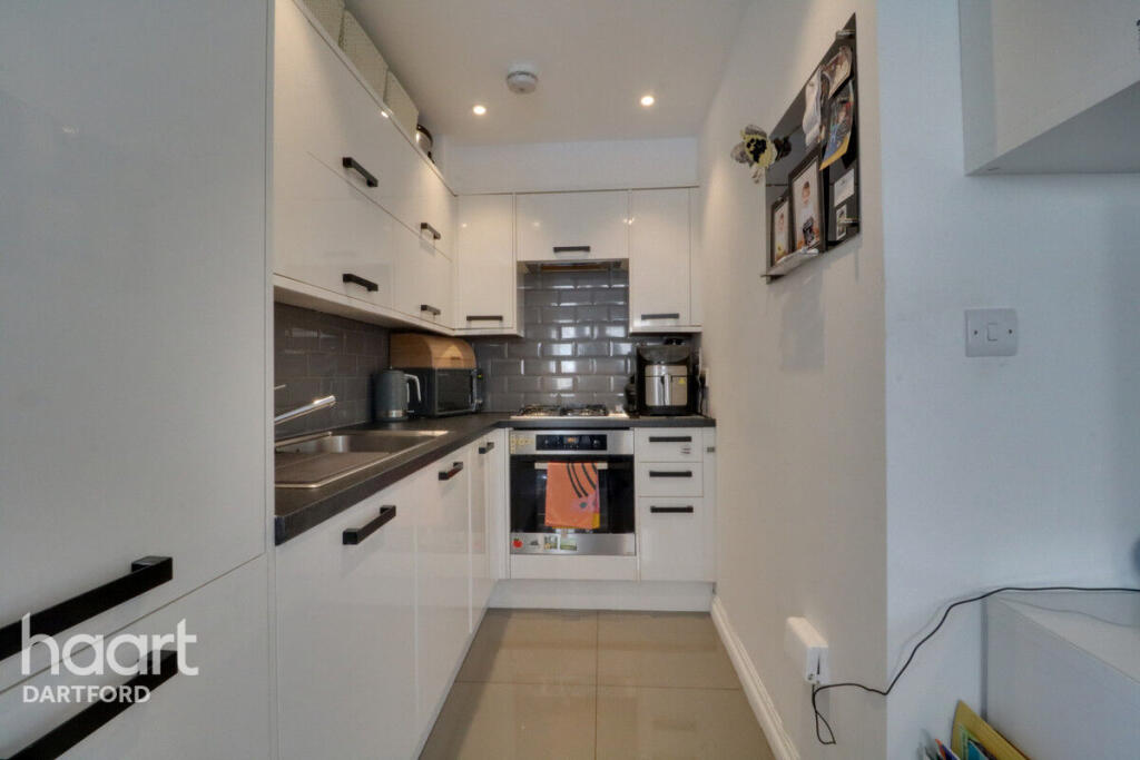 2 bedrooms Apartment in Dartford, United Kingdom No. 4957