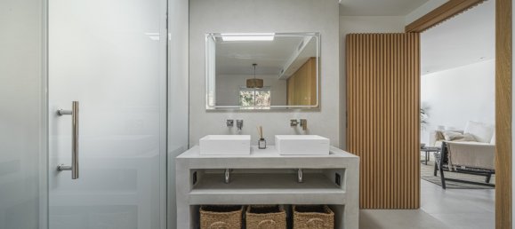 2 bedrooms Penthouse in La Quinta, Spain No. 4797 24