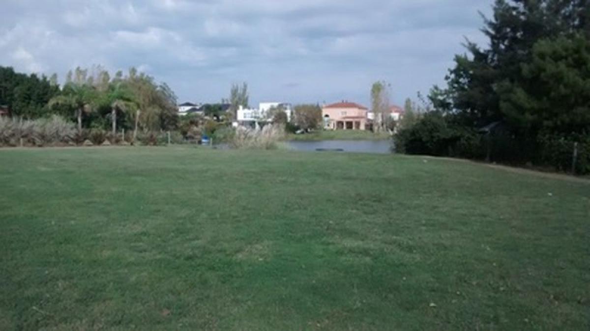  Land in Tigre, Argentina No. 38324