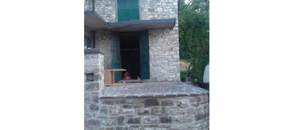 5 rooms House in Badia Tedalda, Italy No. 252555 3
