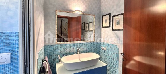 5 غرف نوم شقة في Verona, Italy رقم 360661 18