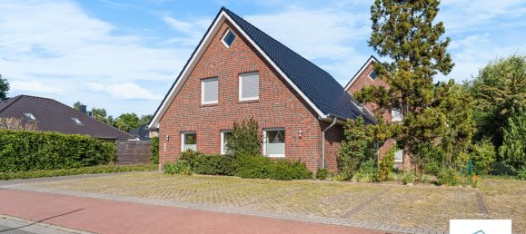 Oficina de 17 habitaciónes en Leer, Germany No. 242269 38