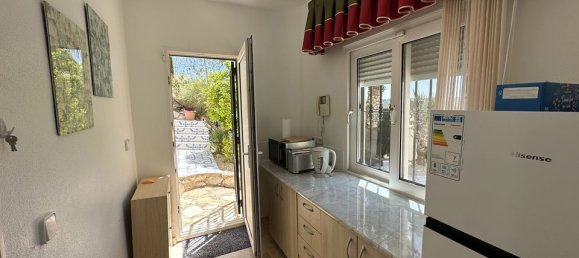 5 bedrooms Villa in Alicante, Spain No. 183552 16