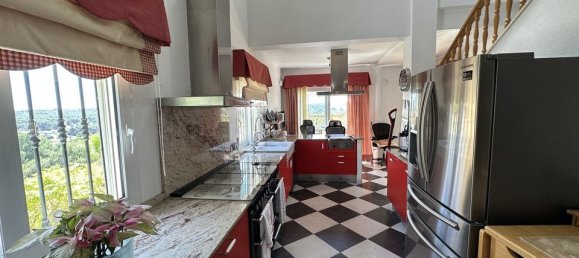 5 bedrooms Villa in Alicante, Spain No. 183552 33