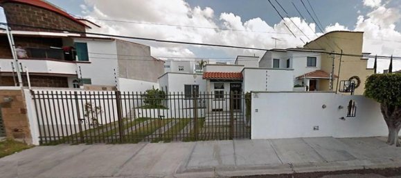 3 bedrooms House in Queretaro, Mexico No. 155637 2