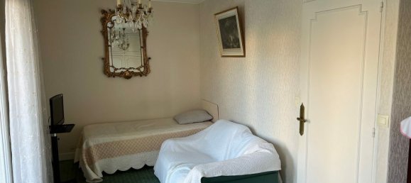 2 bedrooms Apartment in Vanves, France No. 324534 6