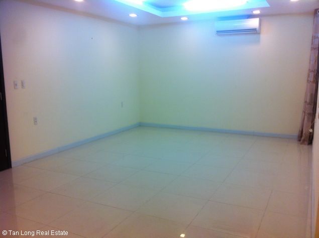 2 bedrooms Apartment in Cau Giay, Vietnam No. 5513