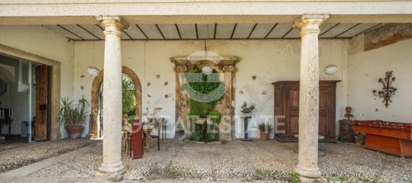 6 bedrooms Villa in Rieti, Italy No. 179475 7