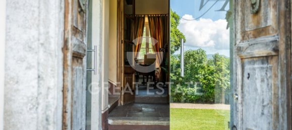 6 bedrooms Villa in Rieti, Italy No. 179475 2