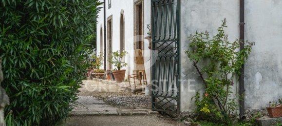 6 bedrooms Villa in Rieti, Italy No. 179475 30