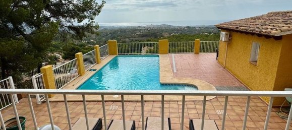 4 bedrooms House in La Nucia, Spain No. 176116 11