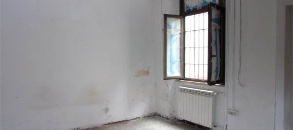 3 rooms Office in Lomazzo, Italy No. 167528 8
