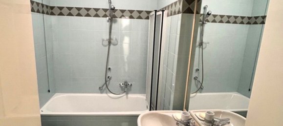 Квартира с 3 спальнями в Камольи, Италия № 381465 10