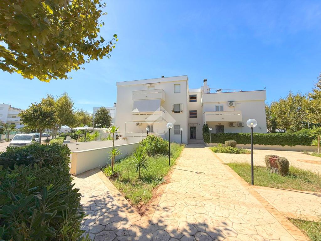 2 Schlafzimmer Wohnung in Lesina, Italy, Nr. 377613