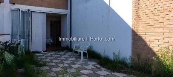 4 rooms Villa in Comacchio, Italy No. 124135 13