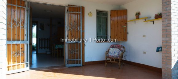 4 rooms Villa in Comacchio, Italy No. 124135 6