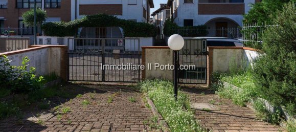 4 rooms Villa in Comacchio, Italy No. 124135 4