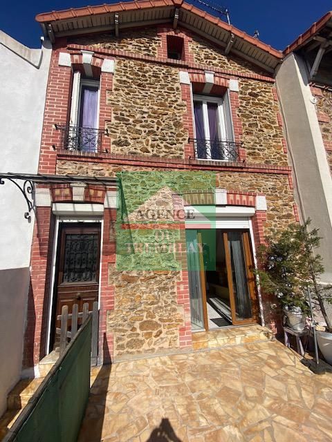 2 bedrooms House in Fontenay-sous-Bois, France No. 187261